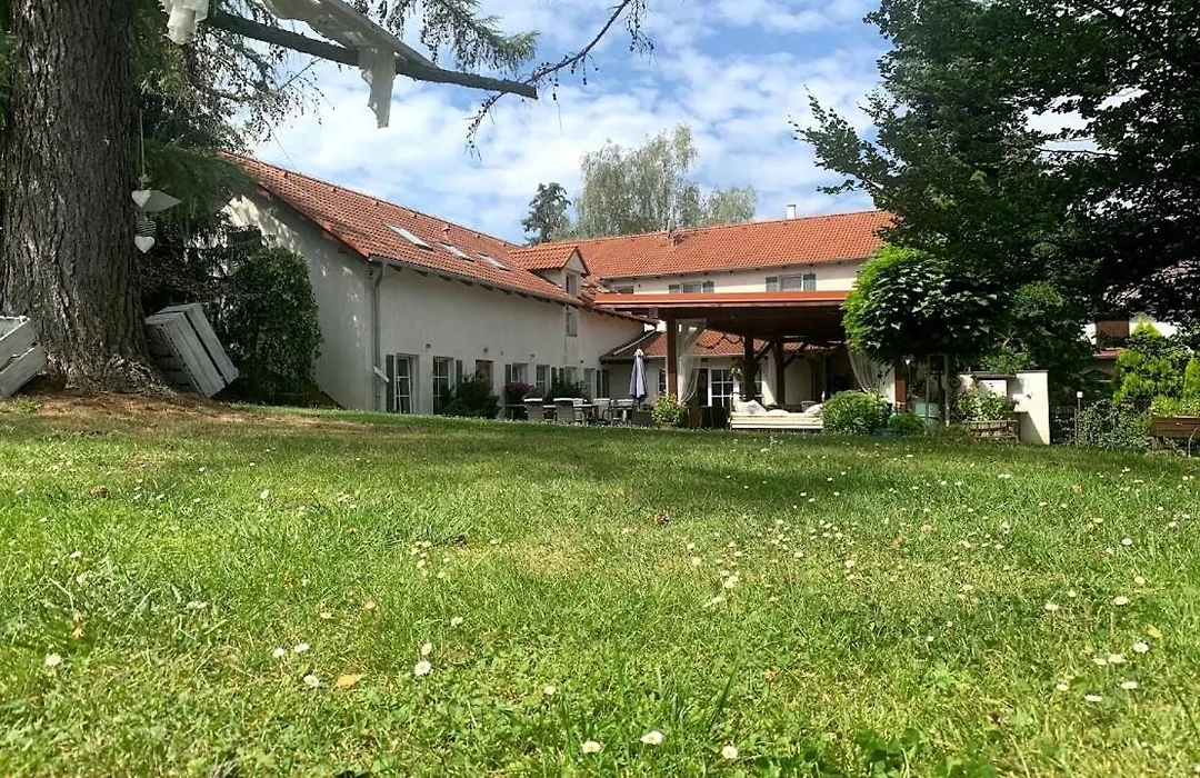 Alt Pension-1
