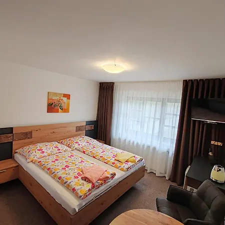 Pension Trojska-3